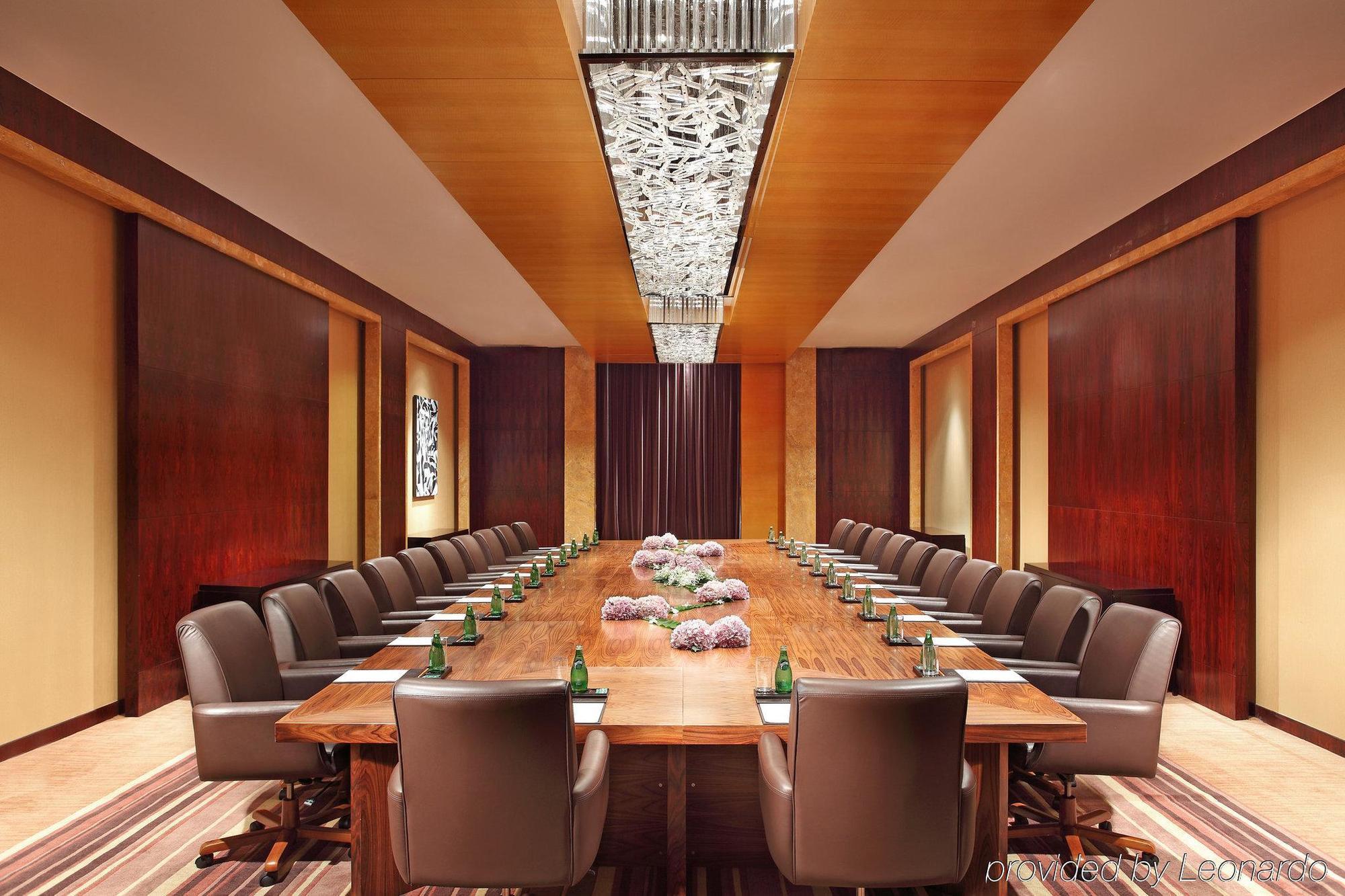 Sheraton Zhoushan Hotel מתקנים תמונה